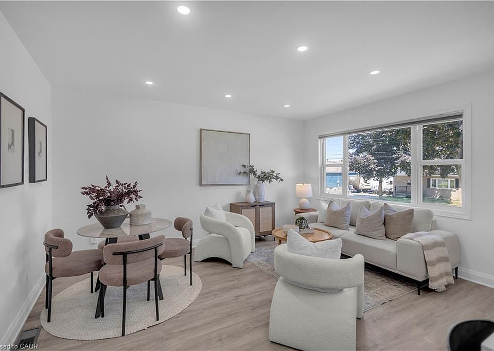 1st image of 202 Erindale Ave