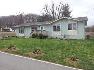 714 Lee Rd, Clyde, NC 28721