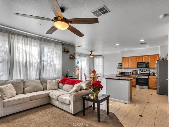 1607 Perennial Ct, Perris, CA 92571