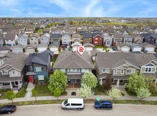 4320 Prowse Link SW, Edmonton, AB T6W 3A7