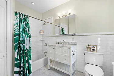 Rented by REMAX ON THE HUDSON