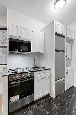 Rented by Platinum Properties | media 33