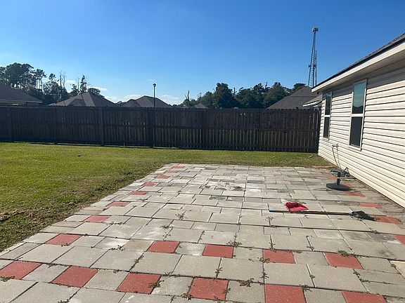 3rd image of 13340 Isabella Blvd