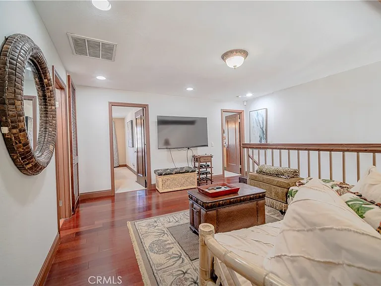 7866 Southwind Cir — Photo 13