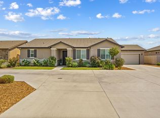 3126 Dorset Street, Tulare, CA 93274