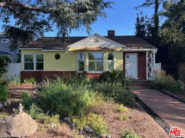 3007 W Clark Ave, Burbank, CA 91505