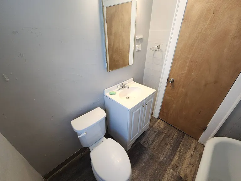 10109 Richland Ave — Photo 13