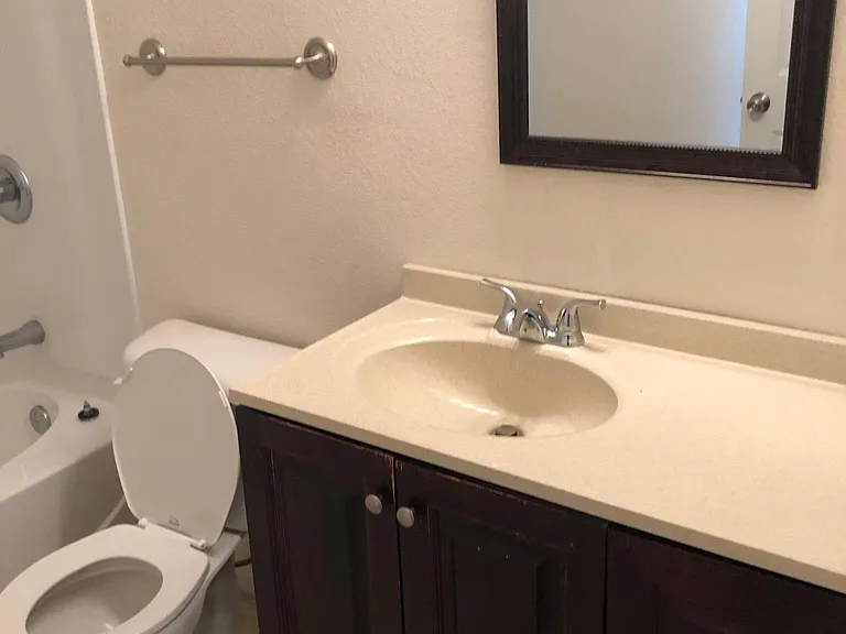 245 Buttonwood Ave — Photo 3