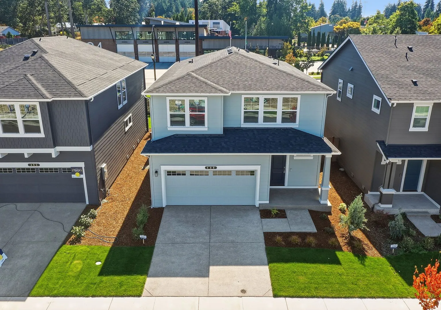 Move In Ready Now! Brand New 5 Bedroom Home! Easy I5 Access, North Thurston School District — Photo 2