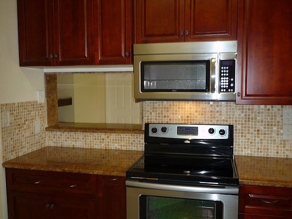 2 - Kitchen - 5-1-10 - 891, K6 00002