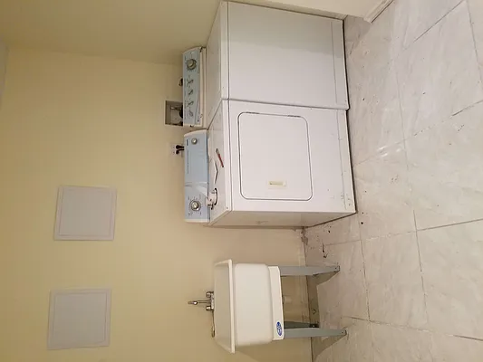 Rented by Realty Guardian, Inc. | media 22