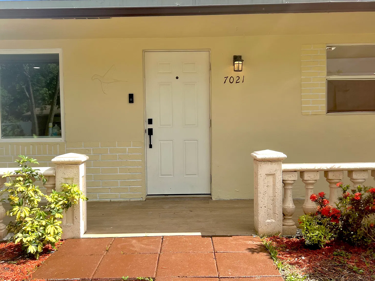 3 bed, 1271 sqft, $3,000 — Photo 4