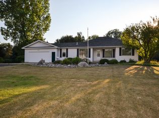 91 Ecklund St, Sparta, MI 49345