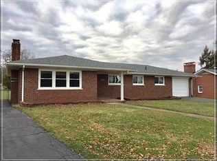 2821 Ranch Ct, Ashland, KY 41102