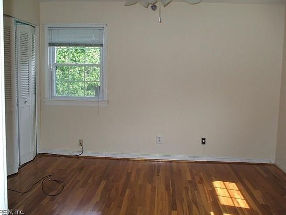 4th image of 721 Yorkshire Dr