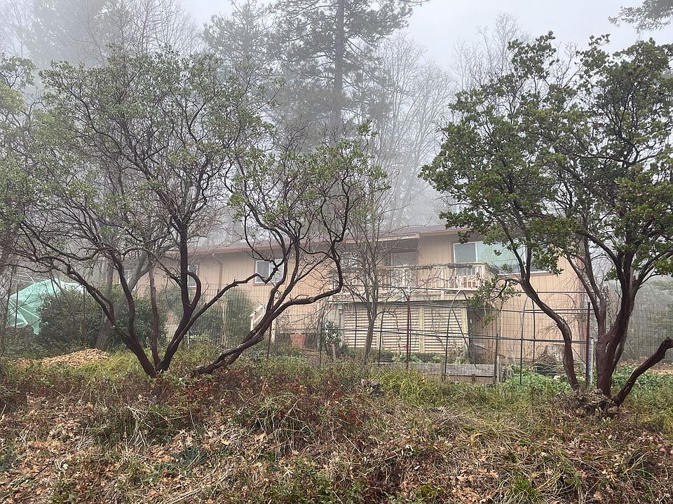 1st image of 9695 Elliott Dr