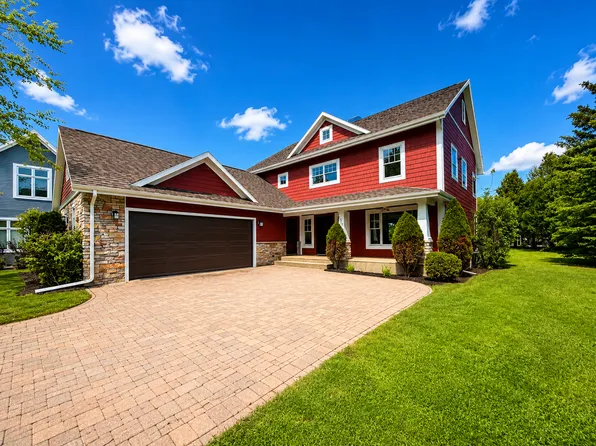 1016 Fox Knoll Dr SW, Rochester, MN 55902