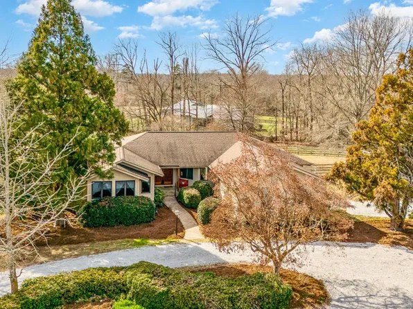 189 Flint Ridge Road, Siler City, NC 27344