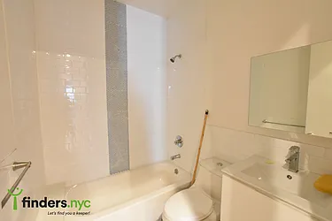 Rented by Clove Realty LLC