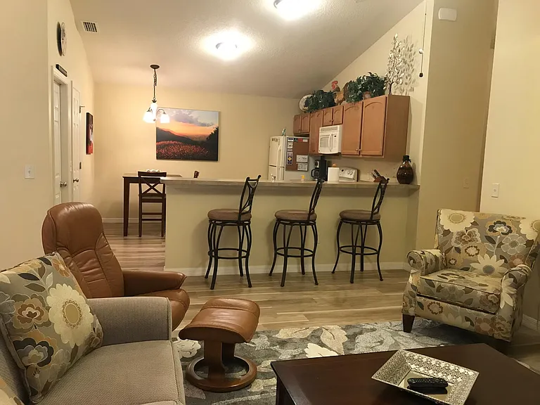 1840 Kane Pl — Photo 1