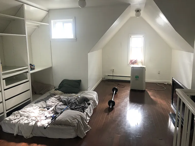 218 Union Ave #1 — Photo 8