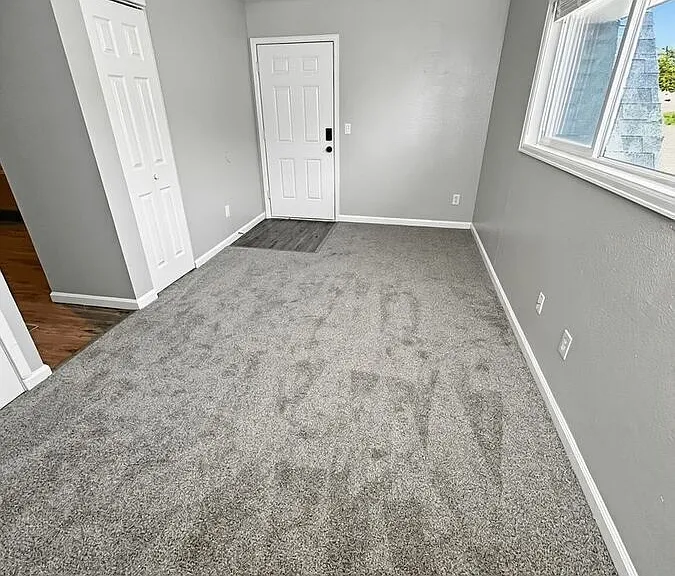 2107 Preuss Rd #B — Photo 14
