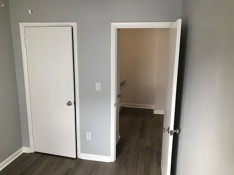 1228 Holmes Ave — Photo 19