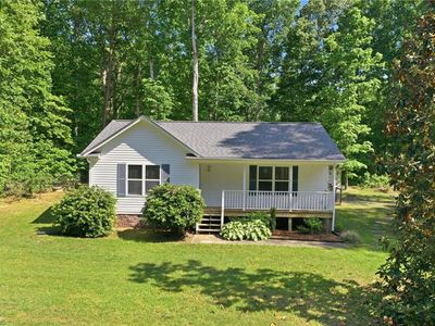 2802 Oak Pointe Ln, Mebane, NC, 27302