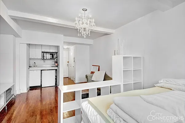 Sold by City Connections Realty | media 3