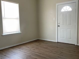 428 S Texas Ave APT 6, Mercedes, TX 78570