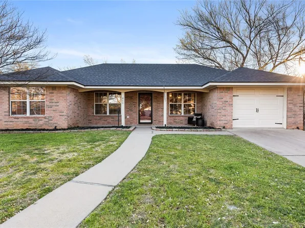 411 N Oak St, Waco, TX 76705