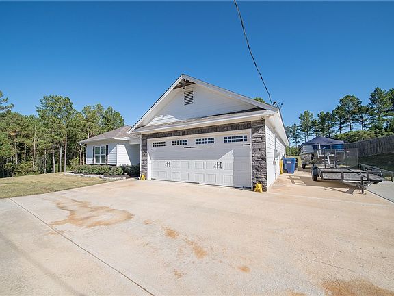 2nd image of 238 Lee Road 2207