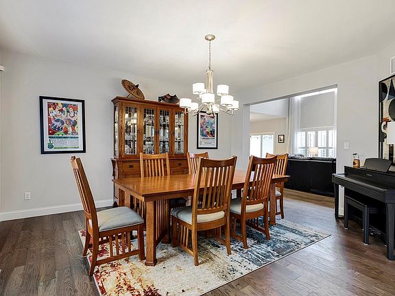 5th image of 678 Ashdown Forest Ct