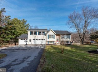 284 Rawhide Dr, Westminster, MD 21157