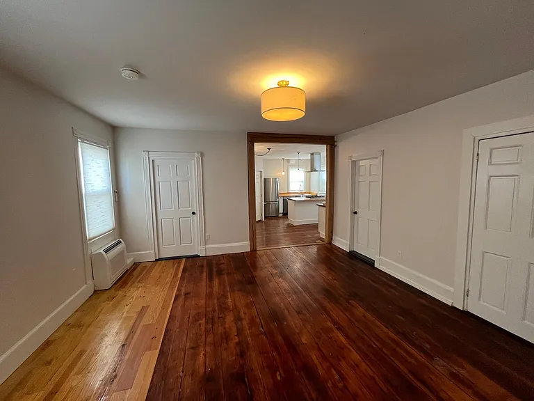 176 Elm St #1 — Photo 9
