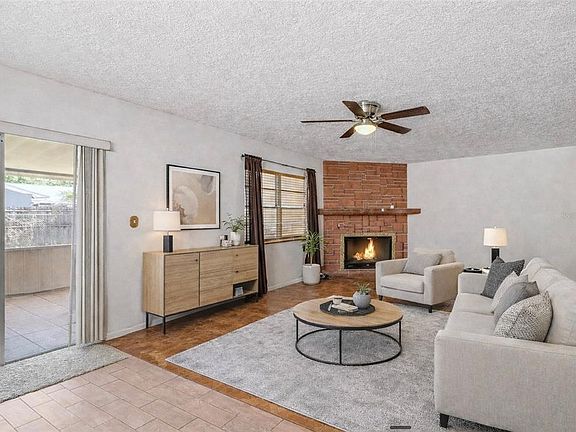 5th image of 10214 Brownwood Ave