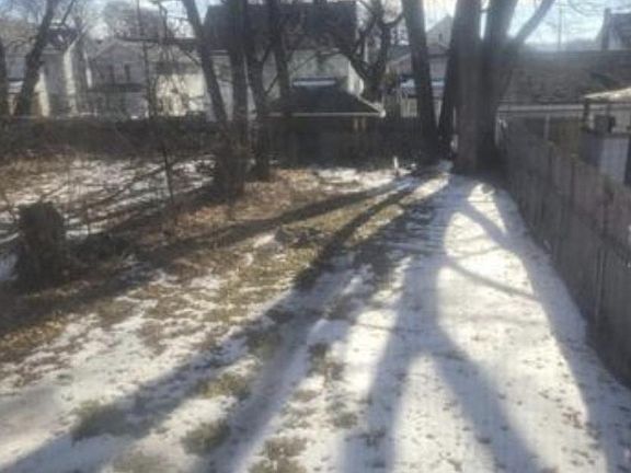 3rd image of 123 S Bromley Ave Floor 2