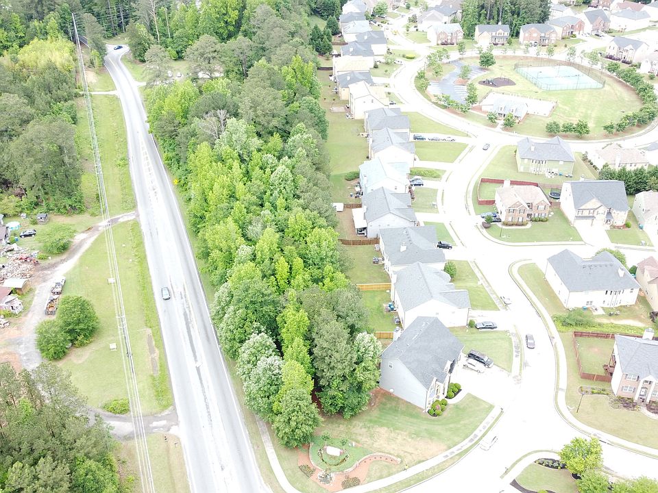 2nd image of 4620 Demooney Rd