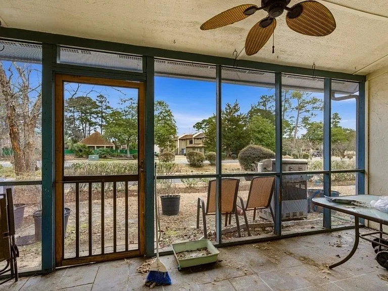 775 Plantation Dr #3 — Photo 3