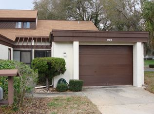 1103 Palm Dr, Tarpon Springs, FL 34689