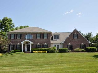 1380 Brittany Dr, York, PA