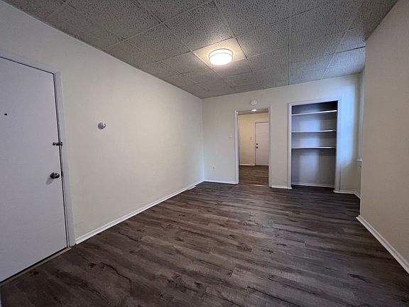 2nd image of 524 E 9th Ave Floor 1