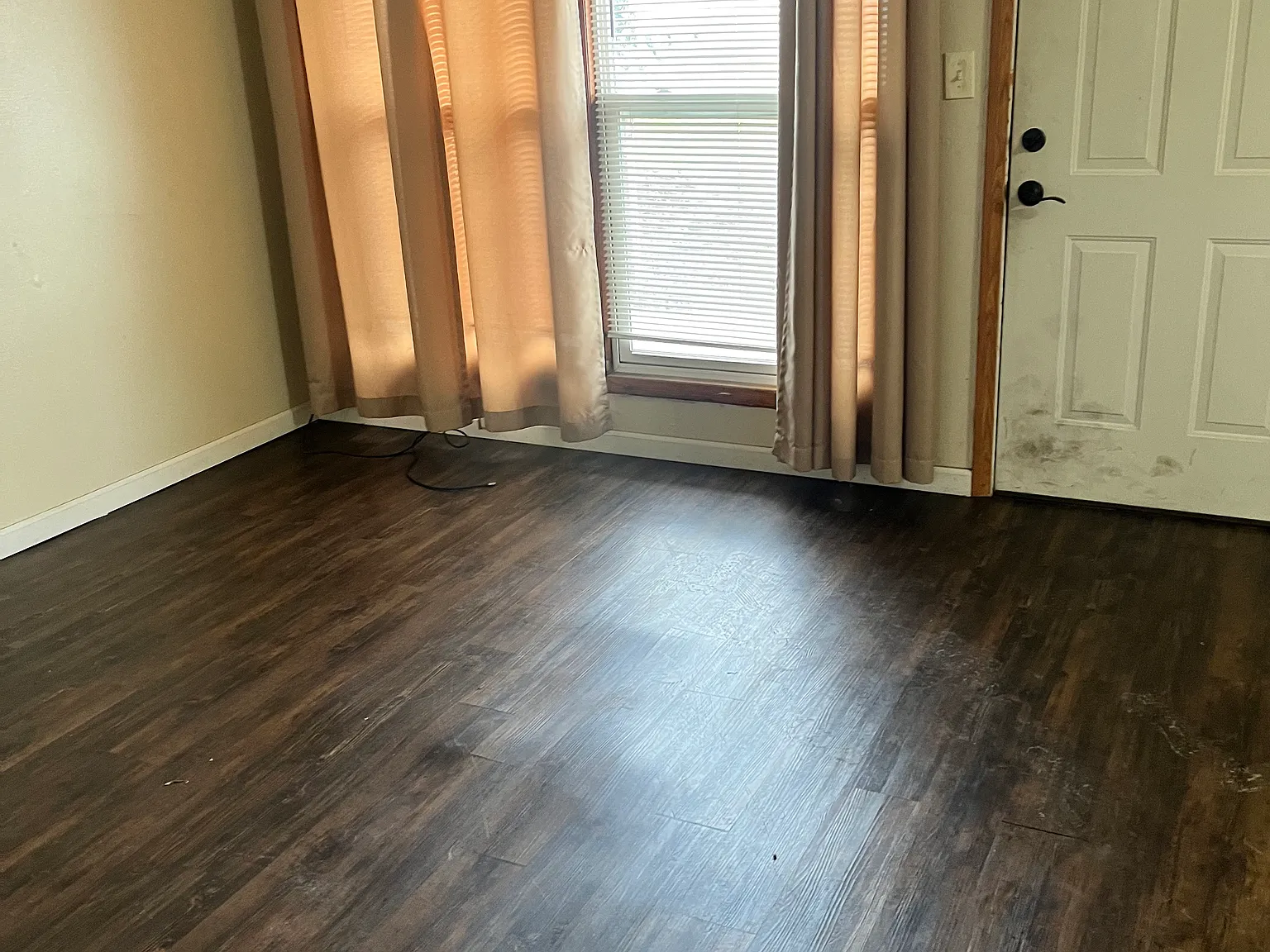 1015 Grant Ave — Photo 4