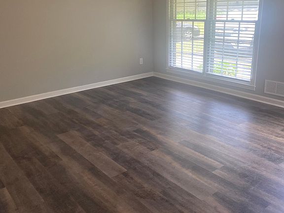 2nd image of 6034 Fieldcrest Dr