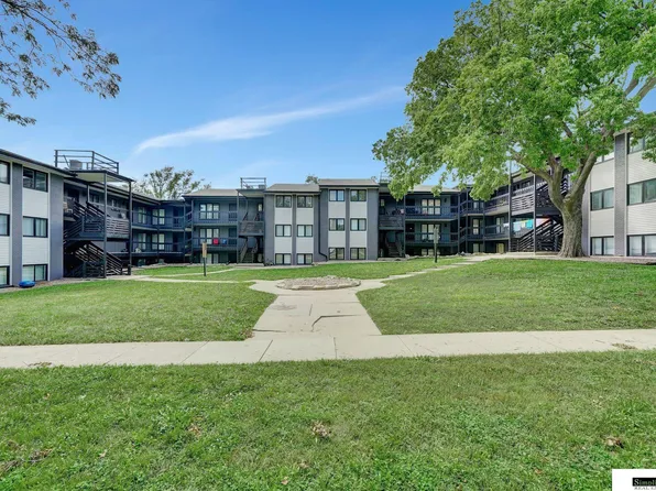 2201 S 10th St, Lincoln, NE 68502