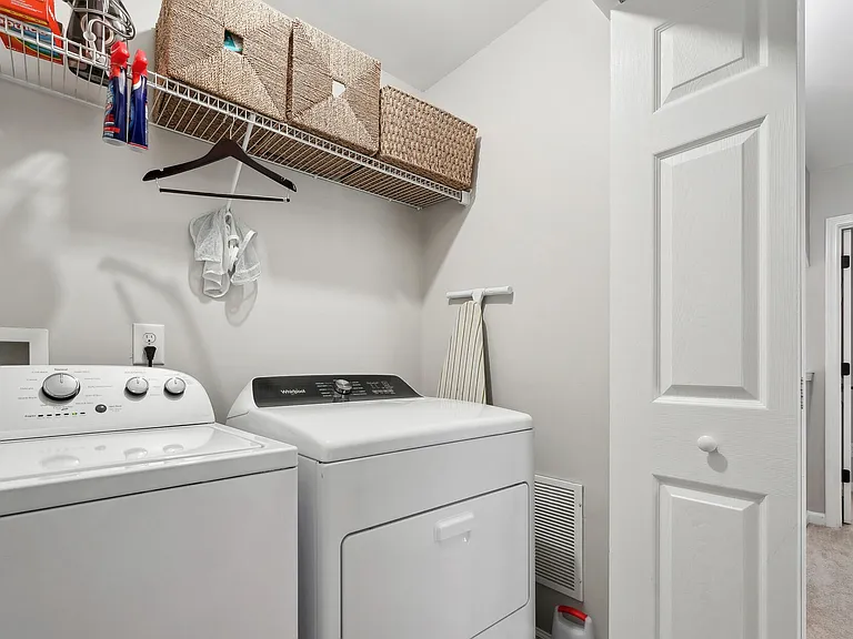 504 Hammond Oak Ln — Photo 18
