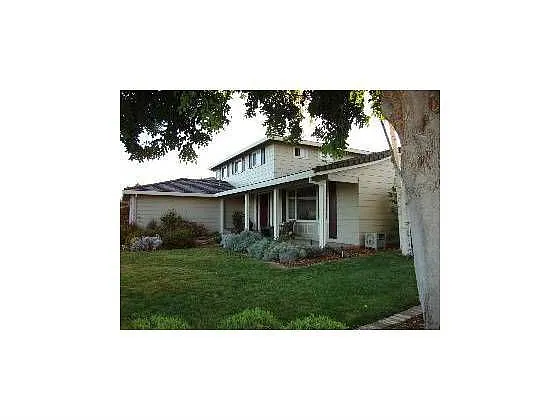 340 Fontana Dr photo 1