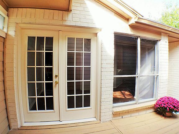 SECOND ENTRY FROM DETACHED GARAGE INTO THE FORMAL DINING