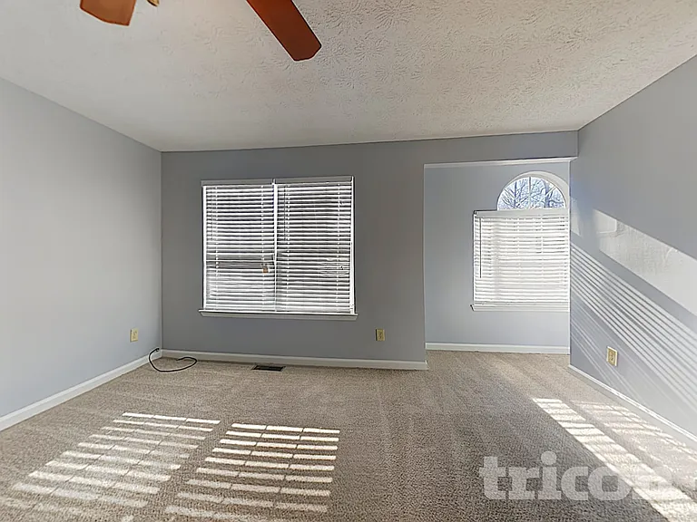 7068 Grinder Ct — Photo 7