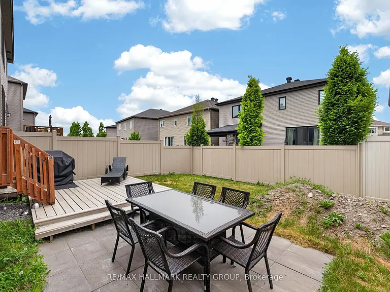 709 Samantha Eastop Ave — Photo 25